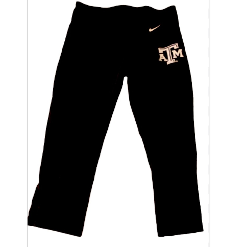 EUC Nike workout capris